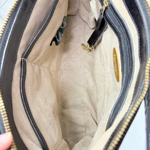 Brahmin Isabelle Black Tuscan Italian Leather Purse Crossbody - Picture 3 of 15